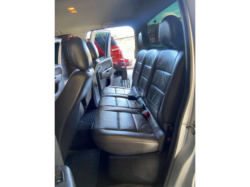 VOLKSWAGEN - AMAROK - 2012/2012 - Prata - R$ 94.900,00
