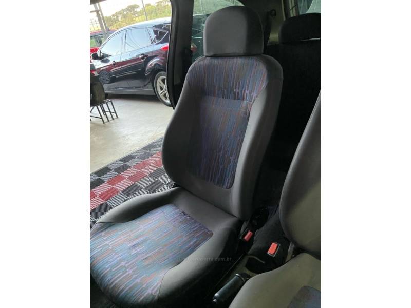 CHEVROLET - CELTA - 2007/2007 - Branca - R$ 18.900,00