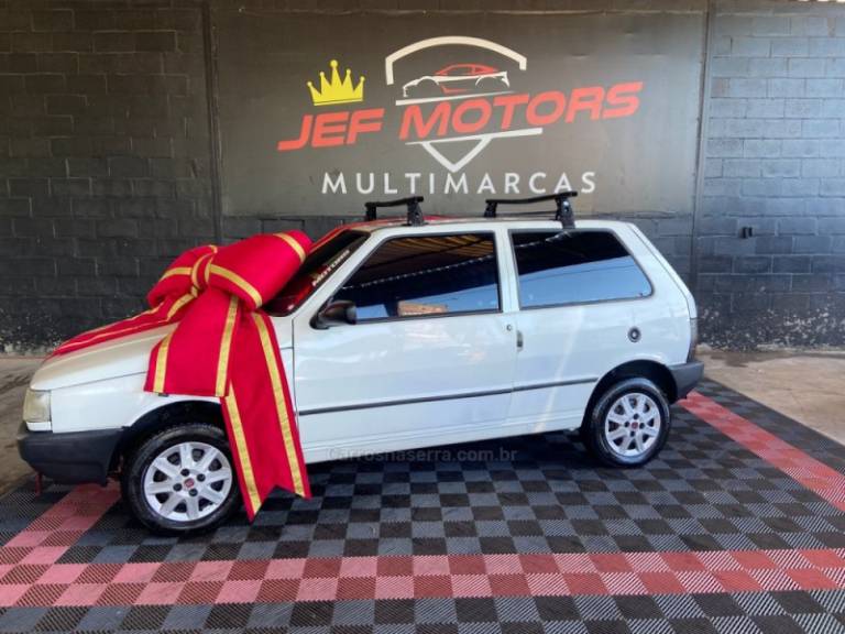 FIAT - UNO - 2002/2002 - Branca - R$ 12.900,00