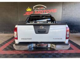 NISSAN - FRONTIER - 2014/2014 - Branca - R$ 104.900,00